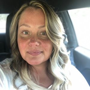 Meet your Posher, Chrystal